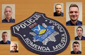 Na zdjęciu naszywka, na której znajduje się gwiazda policyjna z herbem Sopotu i napisem SOPOT oraz wokół gwiazdy napisami o treści: POLICJA i KOMENDA MIEJSKA POLICJI W SOPOCIE. Obok naszywki znajdują się zdjęcia sześciu policjantów i jednej policjantki.